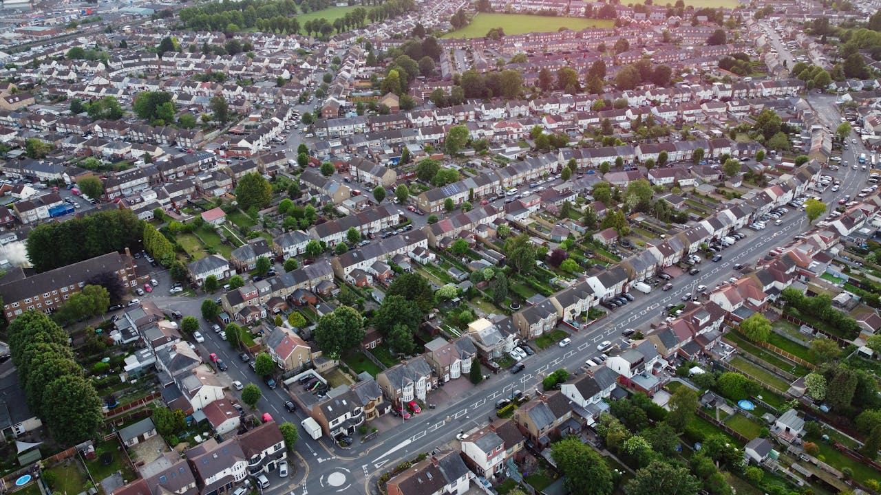 suburban neighborhood houses