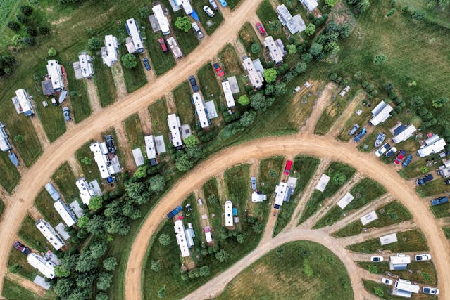 How to Handle Tenant Turnover in a Mobile Home Park